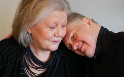Isosisko ja pikkuveli
